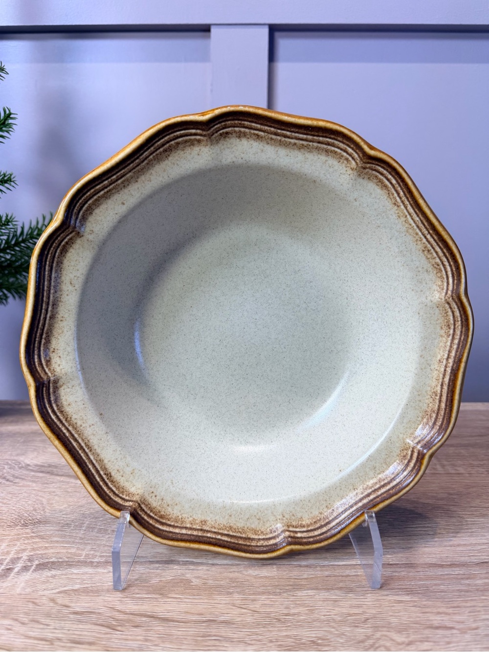 Mikasa Whole Wheat Vegetable Serving Bowl E 8000 9 3/4" Japan